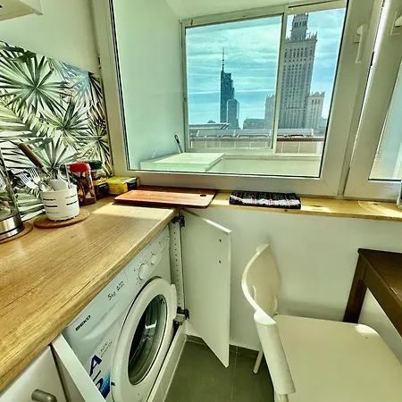 Sawa 4 Metro Fast Wifi 1 Gbs 70tv Netflix Hbo ורשה