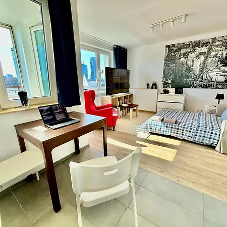 Apartment Sawa 4 Metro Fast Wifi 1 Gbs 70tv Netflix Hbo Warsaw