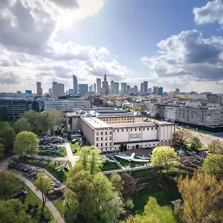 Sawa 4 Metro Fast Wifi 1 Gbs 70tv Netflix Hbo Apartment Warsaw